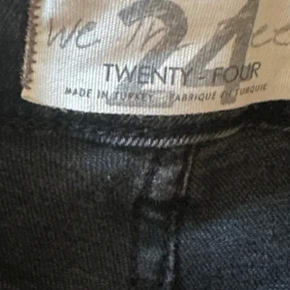 NWT Free People We the Free Raw Hem High-Rise Jegging Washed Black Denim Jeans - Picture 9 of 11